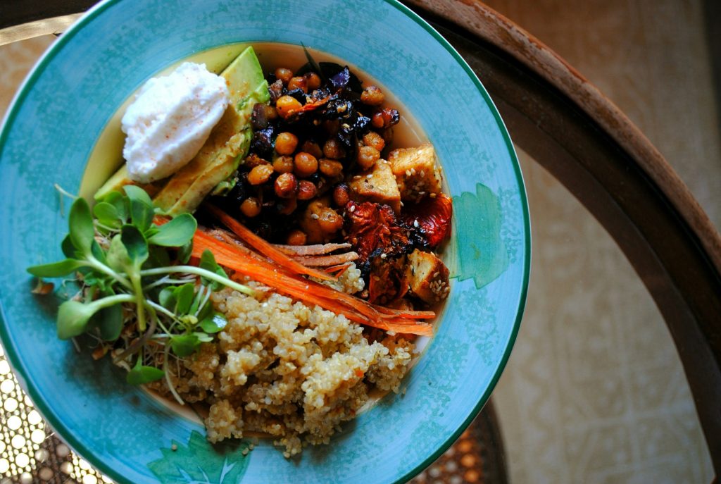 Chickpea, quinoa and avocado vegetarian meal